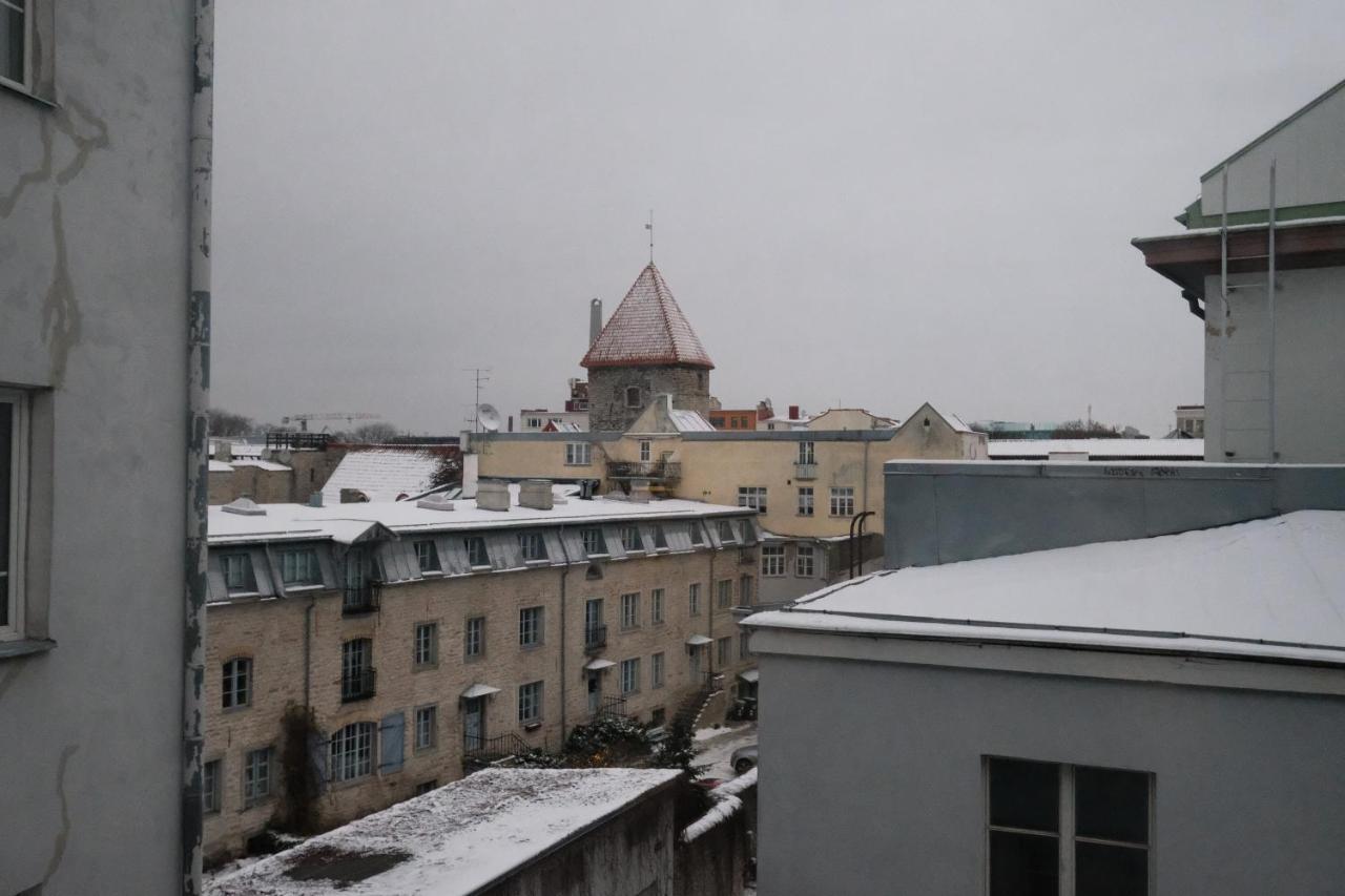 Tallinn City Apartments - 2 Bedroom On Old Town Main Street Viru Bagian luar foto