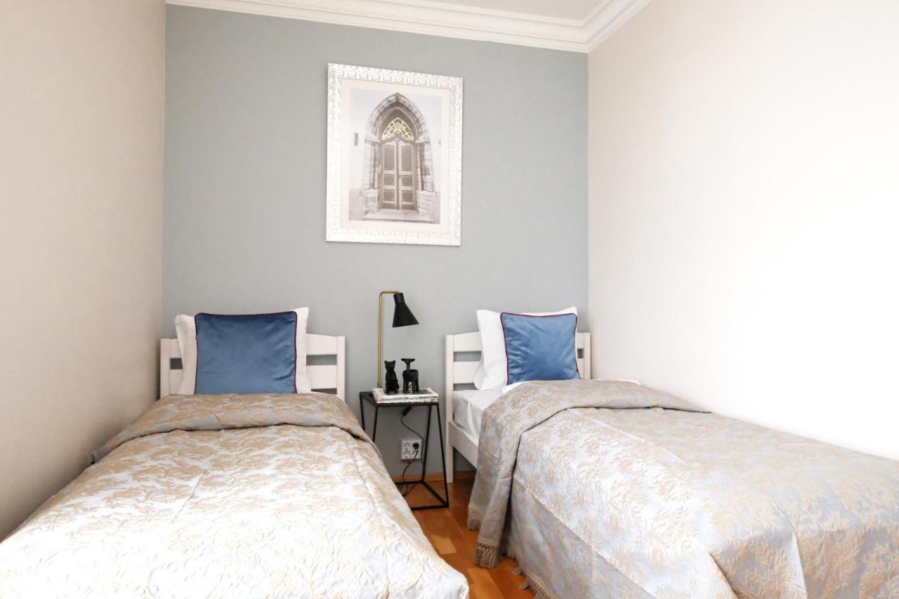 Tallinn City Apartments - 2 Bedroom On Old Town Main Street Viru Bagian luar foto
