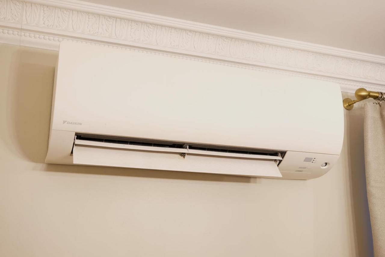 Tallinn City Apartments - 2 Bedroom On Old Town Main Street Viru Bagian luar foto